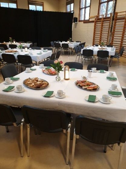 Opdækning til kaffe arrangement